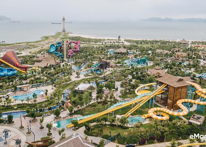 Tùng Lâm Hotel Hạ Long